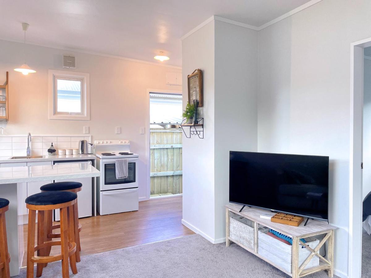 Cozy N Comfortable,5 Mins To Airport Villa Wellington Exteriör bild