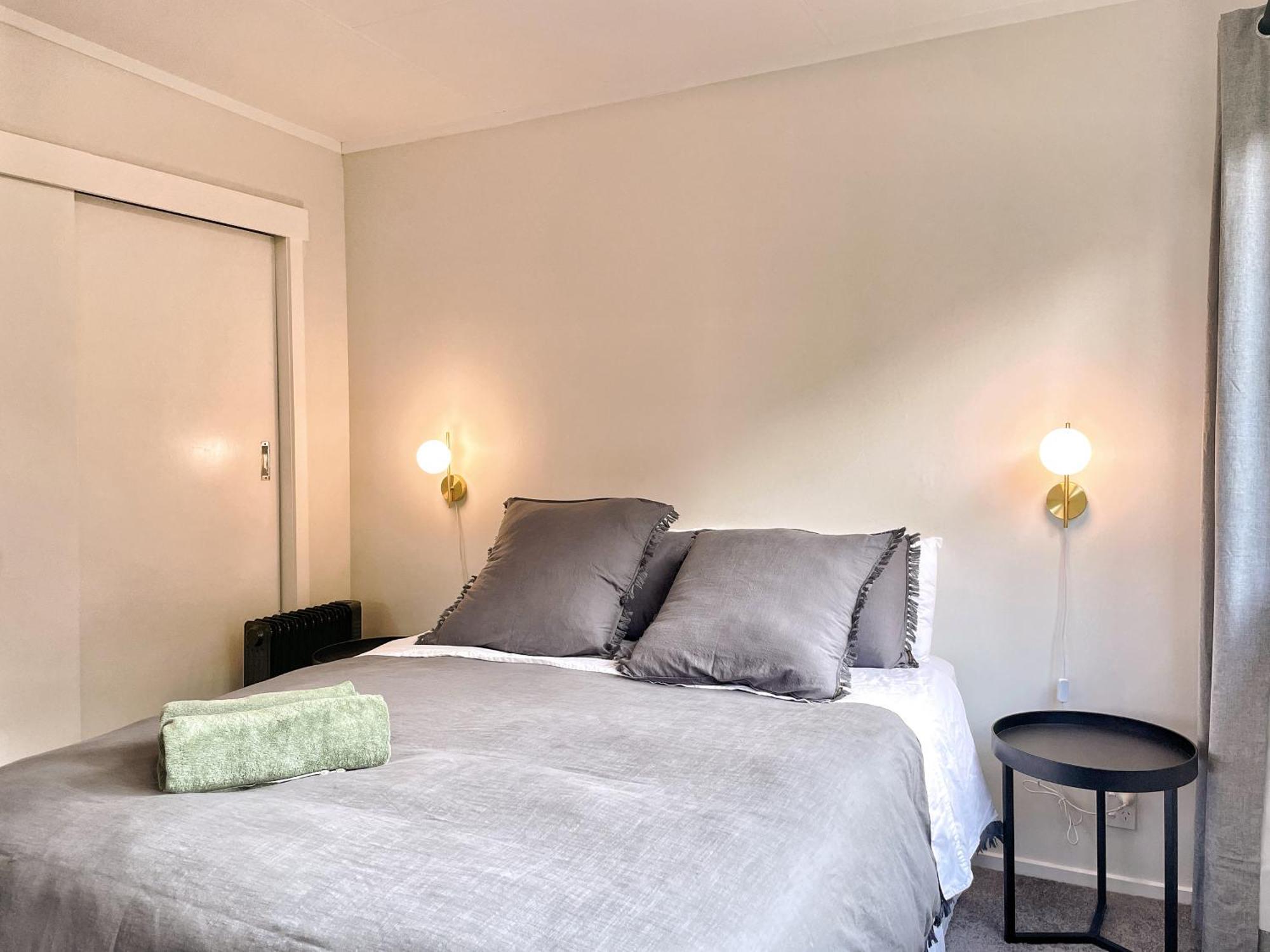 Cozy N Comfortable,5 Mins To Airport Villa Wellington Exteriör bild